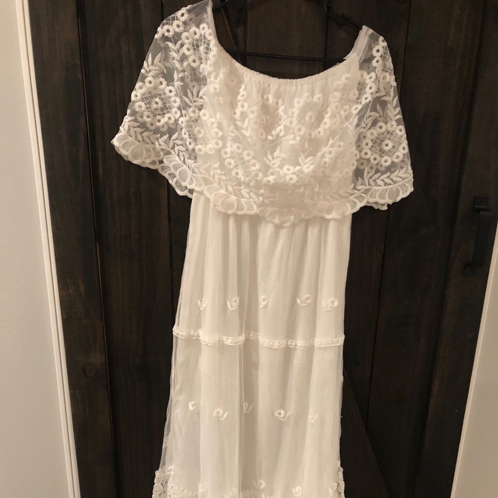 White Lace Off The Shoulder Maxi Dress